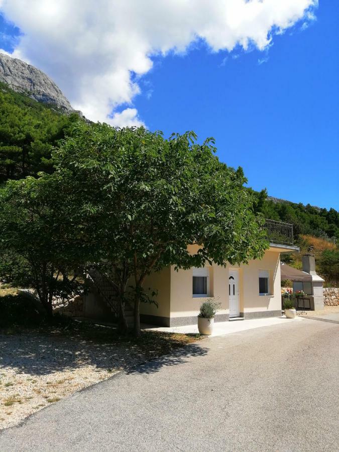 Holiday Home Perlica Marusici  Екстериор снимка